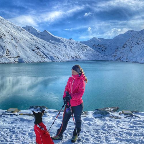 Franziska with dog at lake